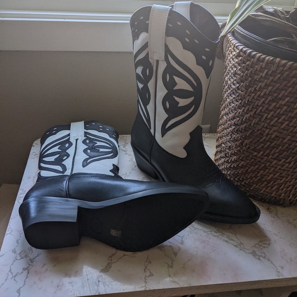Genuine leather black and white cowboy western boots